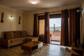 Cozy Two bedroom Apartment with beautiful lake view